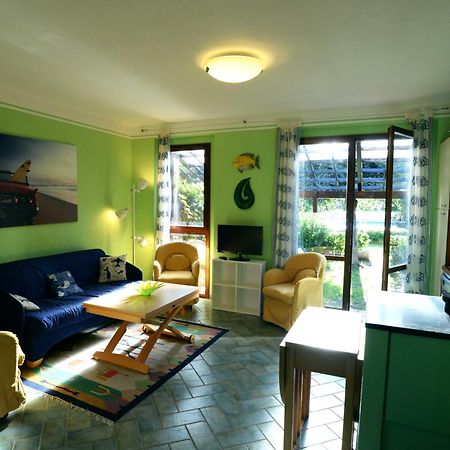 La Colombetta Villa Porto Azzurro Exterior photo